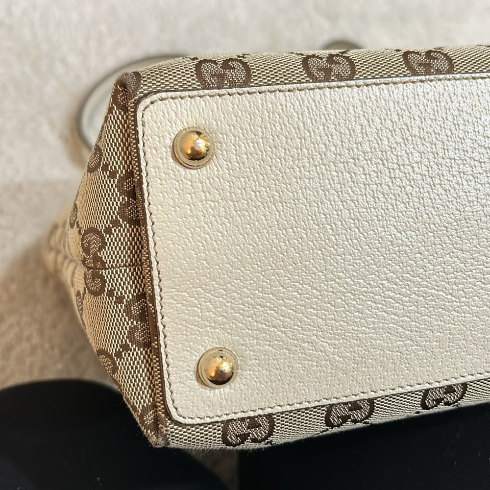 GUCCI GG Monogram Small Eclipse Tote (Oyster/Cream Color) - Great Condition - Picture 5 of 13